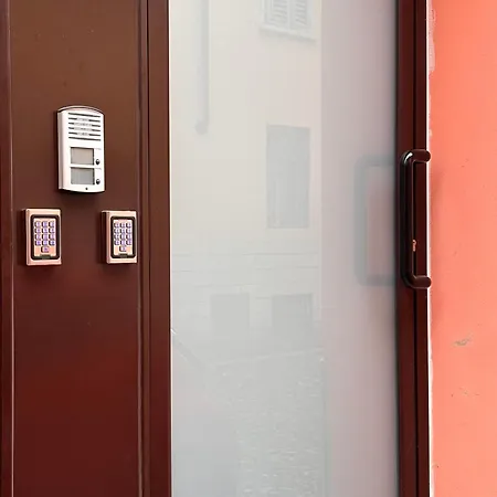 Appartamentino Via Trotti Cremona Exterior foto